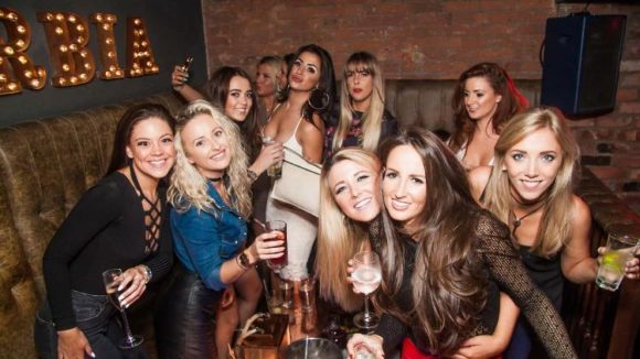 Best Manchester Hookup Spots Directory - ezhookups.com